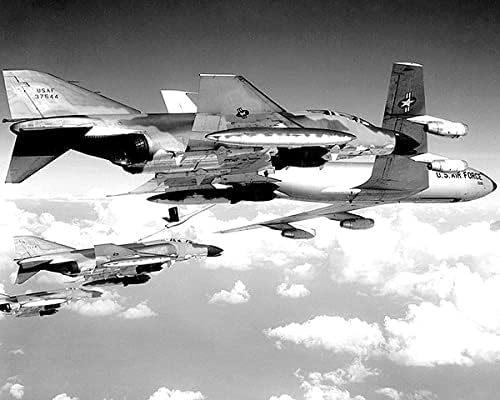 F-4C / F - 4 Phantom Bomber & amp; KC-135 Tanker 11x14 Silver Halide Photo Print